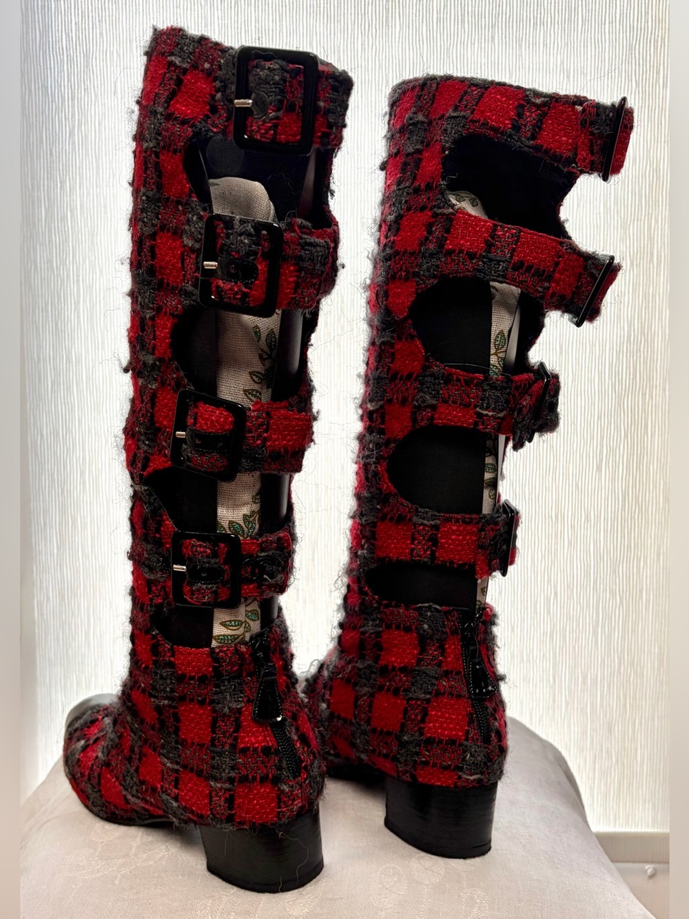 CHANEL Fall07 Karl L. Tweed Cap Toe Buckle Boots, Red/Grey/Blk Plaid, CCs,37,EUC - Picture 7 of 15